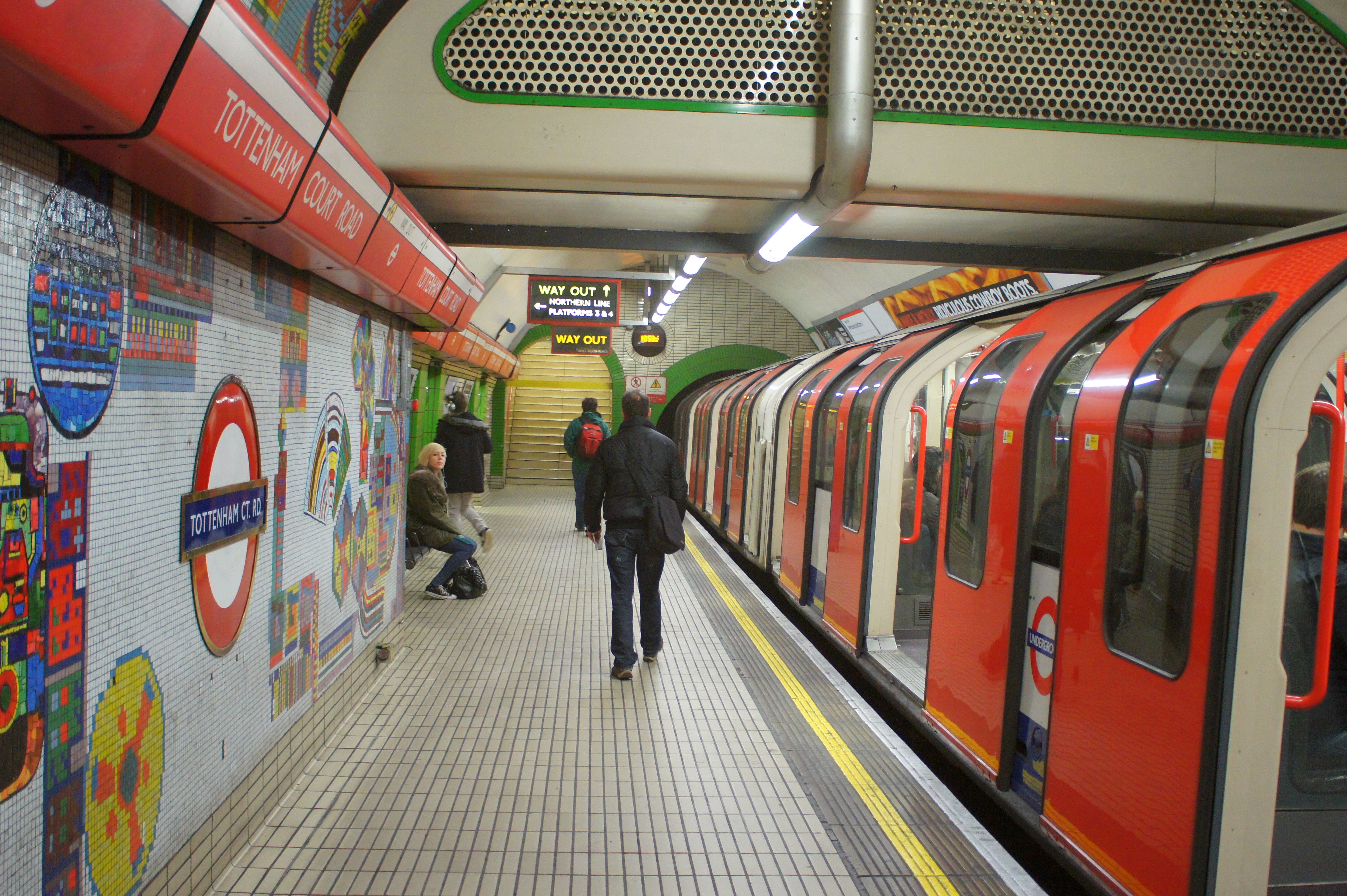 TOTTENHAM COURT ROAD 2 CPS 190211