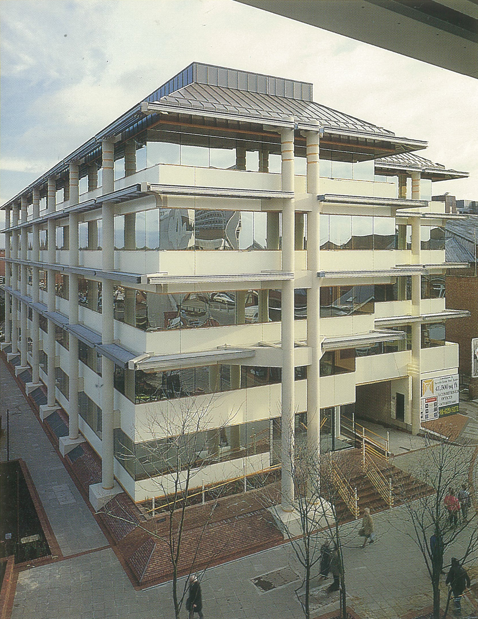 Victoria Gate Original 2