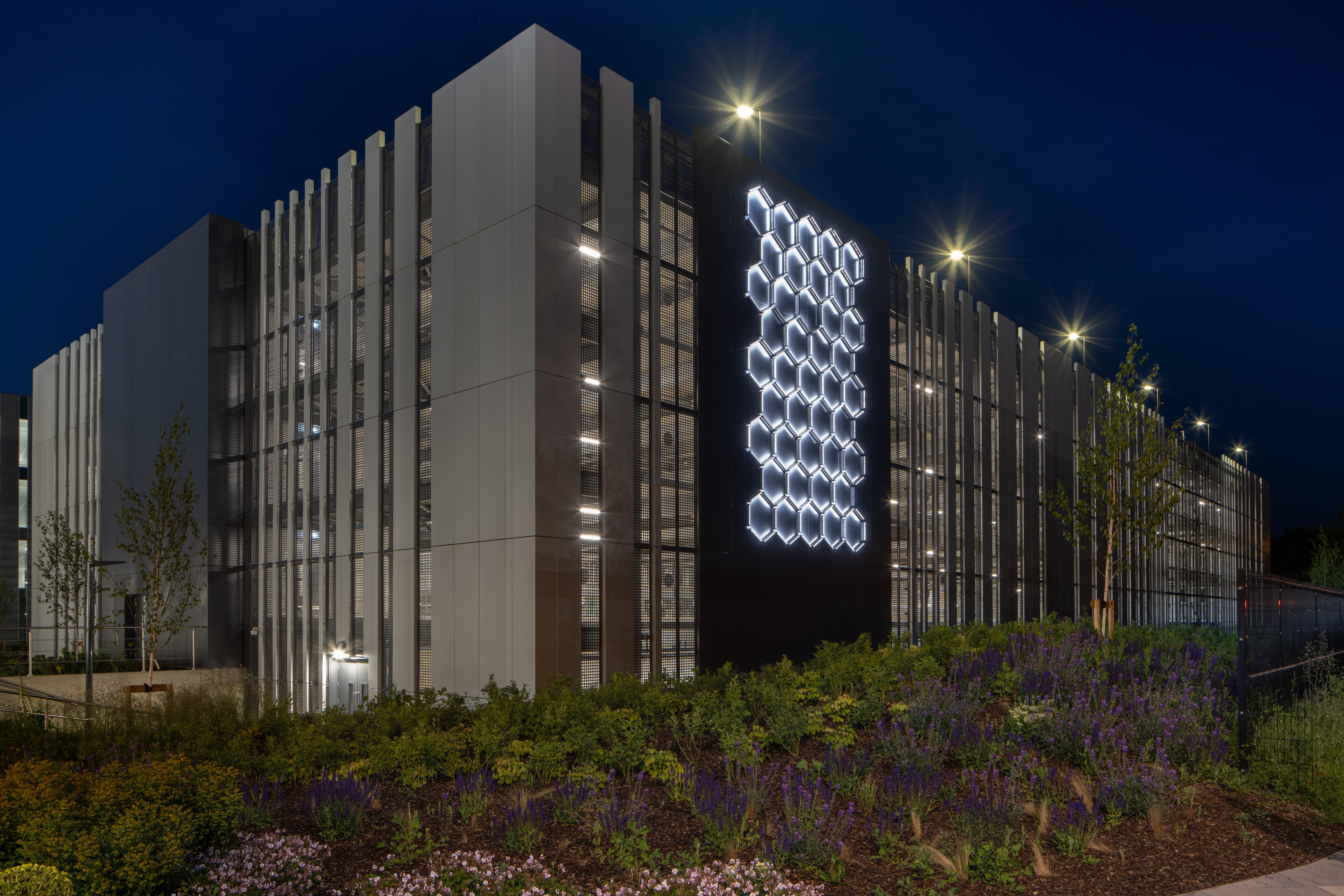 JBS Latentfacade 01484